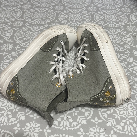 Converse Olive Green All Star Lift  High-Tops with Embroidered Accents - Picture 4 of 6